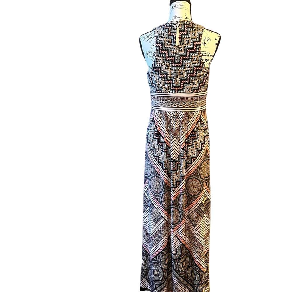 London Times Multicolor Medallion Halter Pleated Maxi Dress Size 8 - Picture 2 of 9